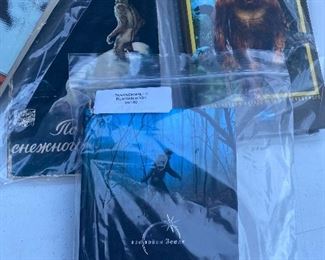RUSSIAN BOOKS ON UFOs AND YETI
