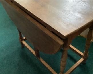 Antique  Drop Leaf Table L29"x W22"x H21"