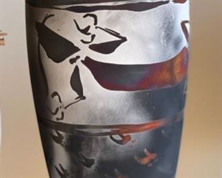 2pc Scott Lindberg LMNO Arts Raku Pottery Vases PAIR	Largest: 12in H x 5.25 in diameter
