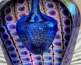 Tom Philabaum Reptilian Art Glass Perfume bottle Art Glass Perfume Bottle	5x2.5x2.25in
