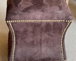 Nailhead Microfiber Stool #2	19x17x17in
