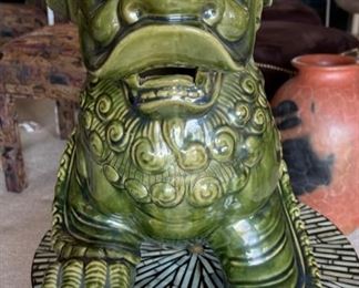 Green Ceramic Foo Dog (Single)	16x11x17in
