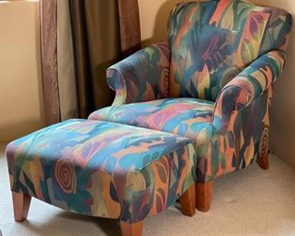 Robb & Stucky Contemporary Chair & Ottoman	36x31x32in<BR>Ottoman: 16x31x21in
