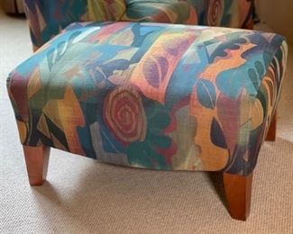 Robb & Stucky Contemporary Chair & Ottoman	36x31x32in<BR>Ottoman: 16x31x21in
