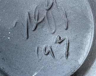 Artist Made Raku Pottery Lidded Vase Wood Top Sm	2.5in H x 5.75in Diameter
