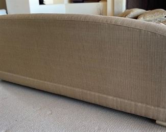 Robb & Stucky Traditional Sofa Couch	32x95x40in
