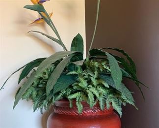 Faux Plant Ceramic Pot with Tall Metal Stand  Bird of Paradise 	93x40x40

