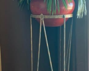 Faux Plant Ceramic Pot with Tall Metal Stand  Palm 	93x40x40
