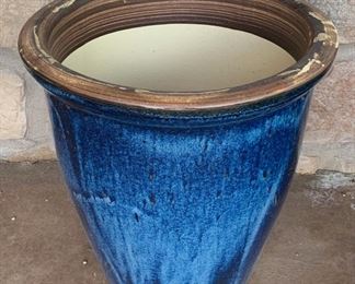 Ceramic Blue Pot #1	20x16x16

