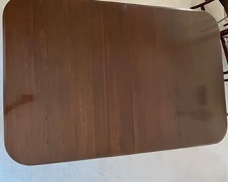 Ethan Allen Table & 6 Chairs	29x42x66-84-102
