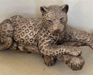Ceramic Cheetah Statue	15x28x12in
