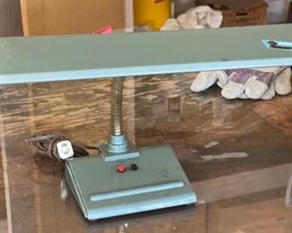 Vintage Sightmaster Desk Lamp Industrial	13x18x7in
