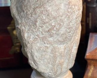 Austin Prod  Ceramic Bust	17x8x8in
