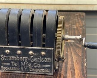 Stromberg Carlson 5 Bar Telephone Generator Magneto	5x9x3in
