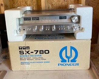 Pioneer SX-780 Vintage Stereo Receiver in Original box	Box: 9x22x17in
