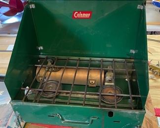 Coleman 425 Vintage Camp Stove in box	
