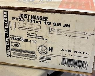 Air Nail Joist Hanger PT33 131x1 1/2	
