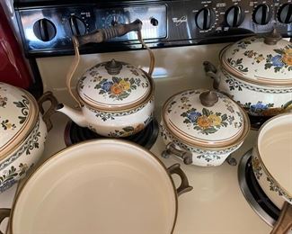 Vintage Asta German Enamelware Cookware 6 Piece Set Brass Handles and Tea Pot	6 pieces
