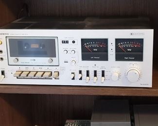 Onkyo Cassette tape player