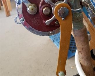 Penn Senator fishing pole/reel