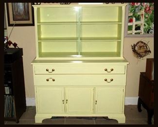 Wonderful Vintage Cabinet 