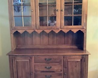 Ethan Allen China Hutch