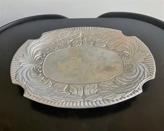 CLEARANCE !  $10.00 NOW, WAS $45.00.................Large RWP Wilton Pewter Platter (R113)