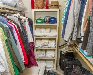 Women's Name Brand Clothing