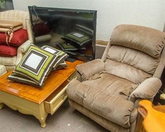 Ethan Allen Coffee Table w/Storage, Rocker Recliner