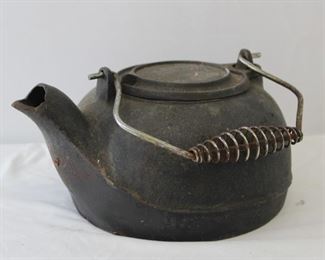 Vintage Cast Iron Tea Kettle 
