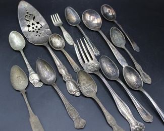 Vintage lot of 14 pieces of tarnished, silver plate ware/utensils
