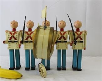 Louis Marx & Co. Inc. Plastic Battery Powered "The Big Parade" Marching Band toy
