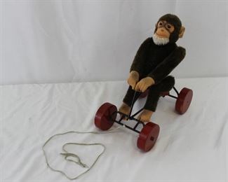 Vintage Steiff "Record Peter" Pull Toy

