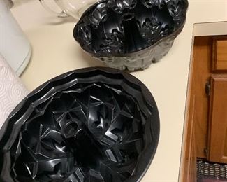 Cake mold pans 