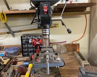 Tabletop drill press