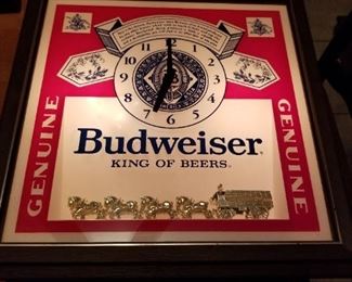 Vintage lighted Budweiser clock.