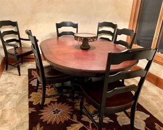 Hooker dining room set with 6 chairs