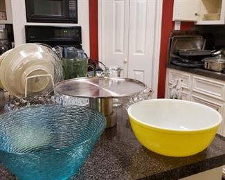 Soreno Anchor Hocking,
Nesting Bowl