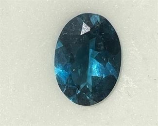 London Blue Topaz set • gem 1 of 2 • oval cut • 5.50ct • 14x10mm • #T8V138