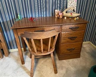 Ranch oak desk and chair
