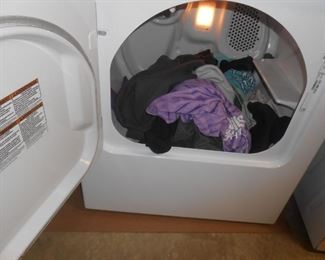 (#61-A)  Whirlpool 1-year old dryer, owner asking $250 The dryer works all the way!  Only 1 year old!