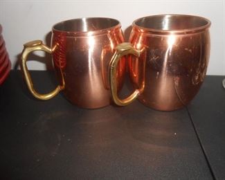 (#79) soup bowls, large bowls and copper mugs $16