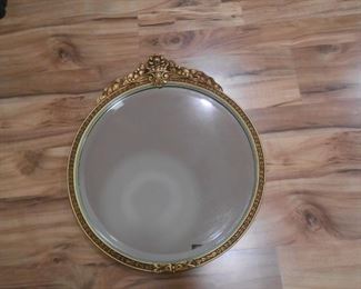 (#12-A) Oval vintage mirror $20