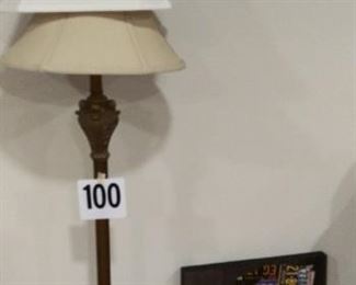 (#100) Floor lamp $30