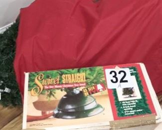 (#32-A) Lighted 7.5' Christmas Tree + stand $50