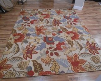 (24-A) 8' x 10' rug $30