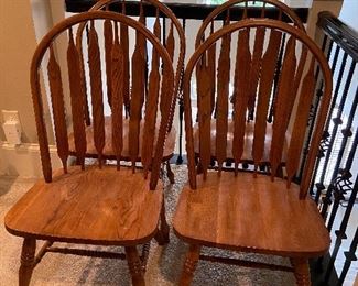 Set 4 Windsor Chairs