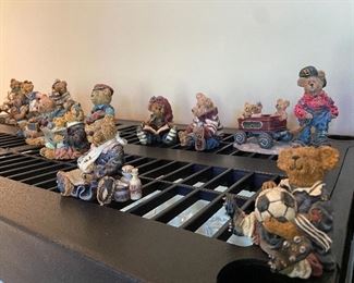 Boyd Bears Figurine Collection 