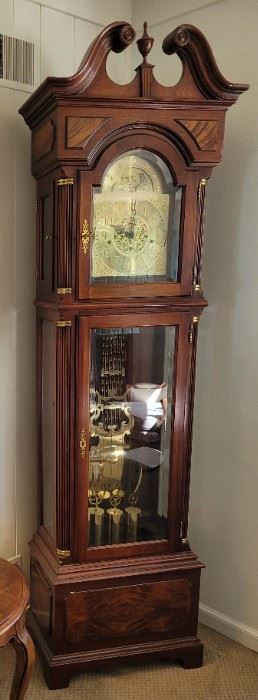 Top quality Westminster chimes Ethan Allen Grandfather clock. Works beautifully