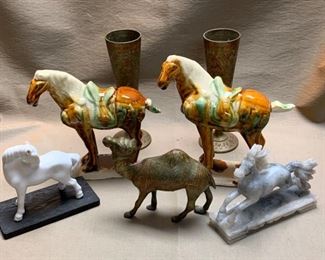 E146 Tang Horse Figurines  Others